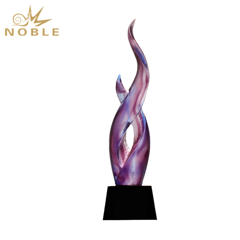 New Design Engraving Logo Liu Li Trophy 1