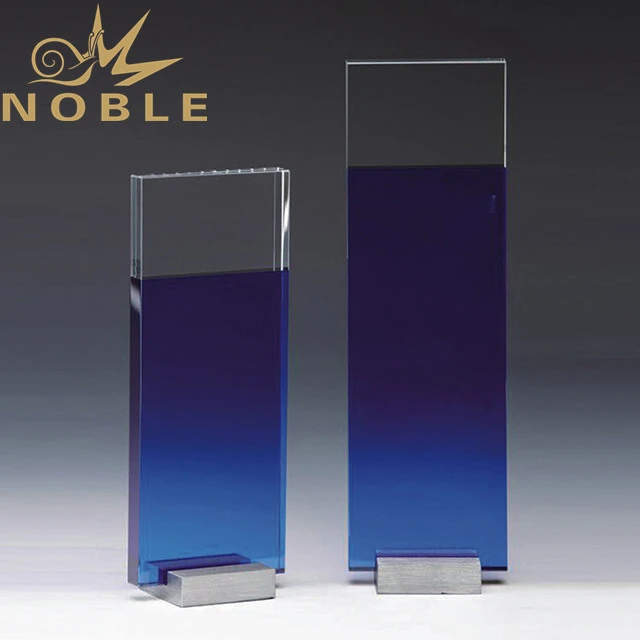 High quality blue crystal plaque with metal base 1