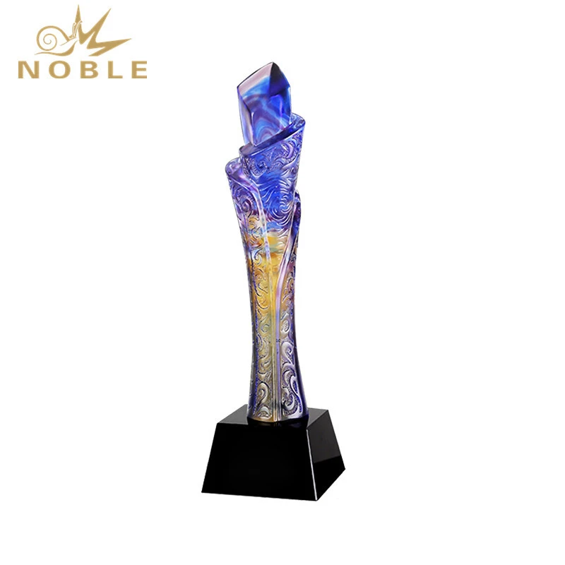 Beautiful and colorful Liuli Trophy Award Supplier 1