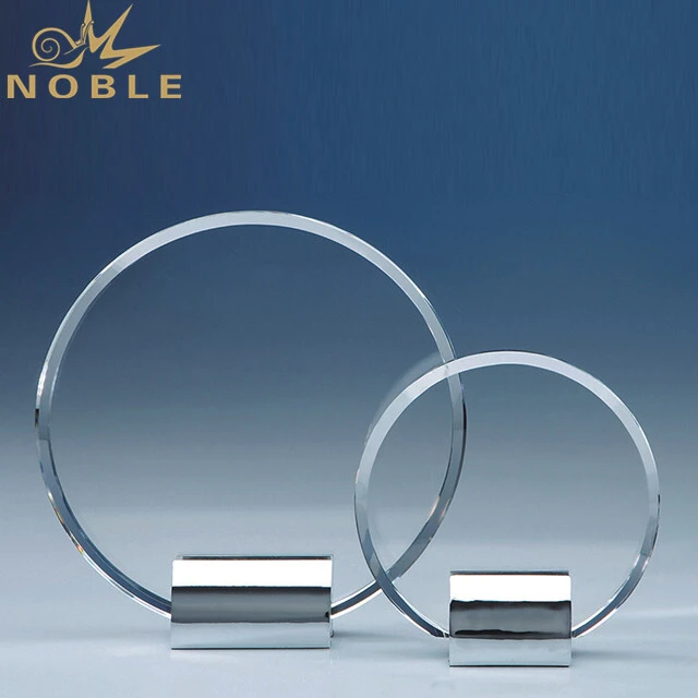 Round Crystal Plaque Award Trophy With Metal Round Base 1