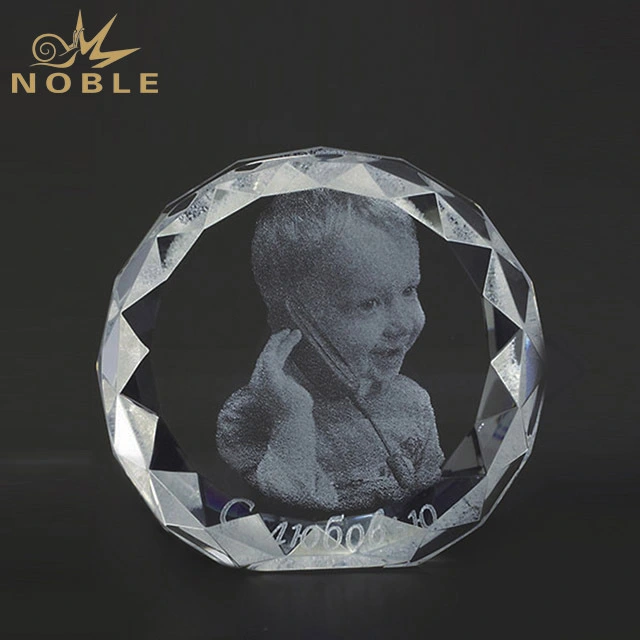 2019 Noble Manufacturer Custom New Design 3D Laser Star Crystal Trophies and Awards Wholesale Sports Trophy 1