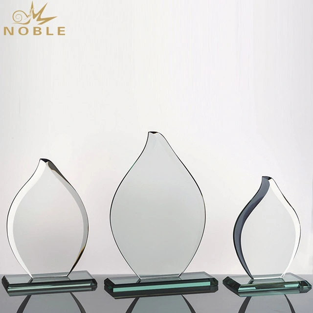 2019 Noble High Quality Crystal Awards And Trophy in China 1