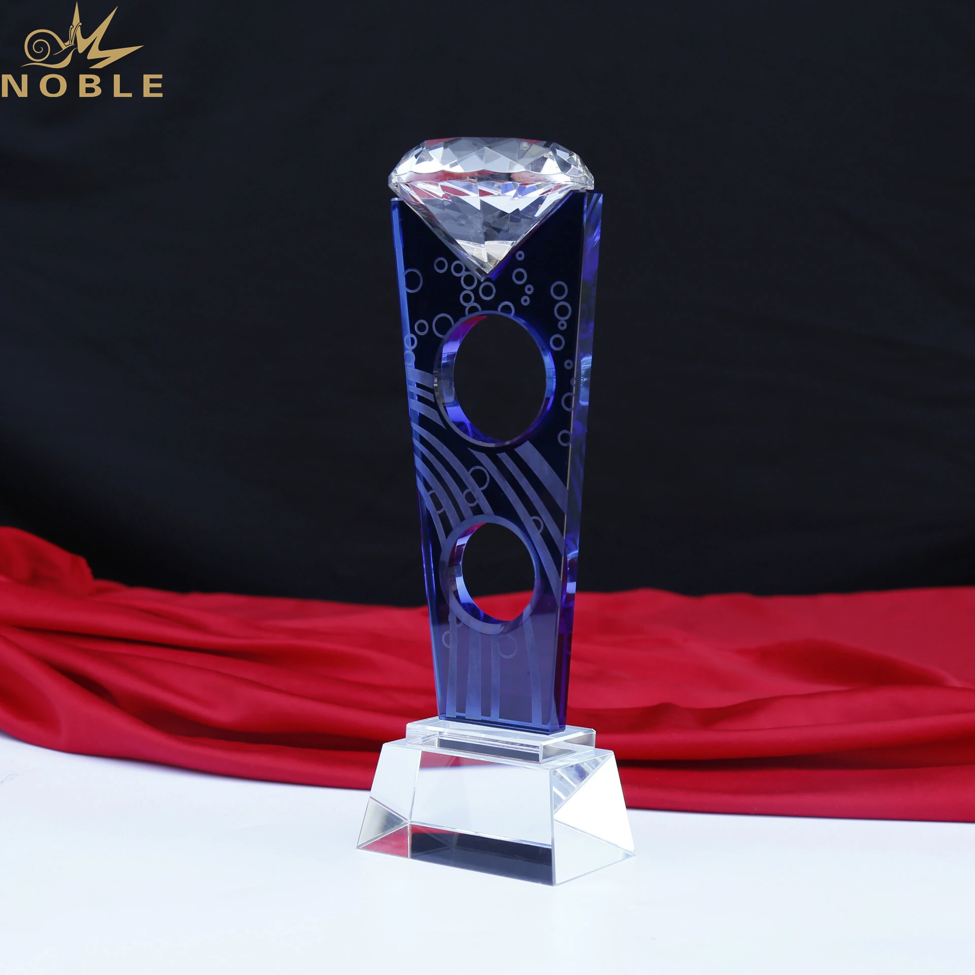 New Design Diamond Trophy Plaque K9 Crystal Trophy Award 1