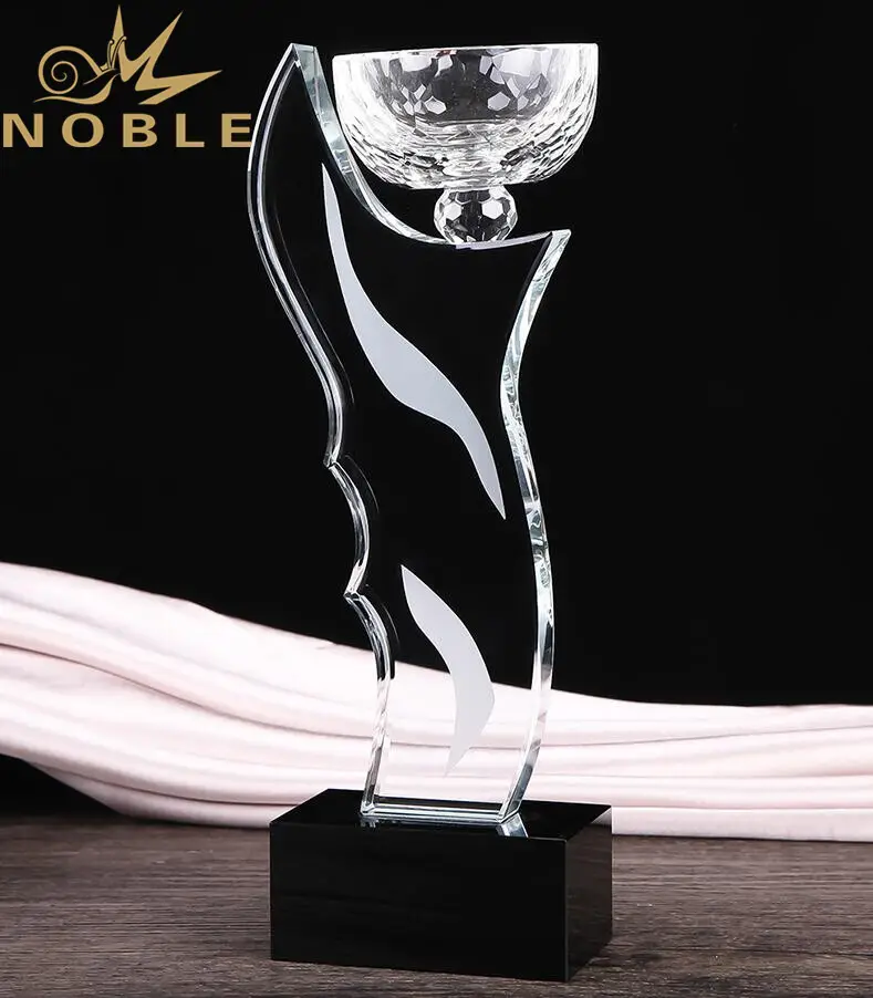Noble Awards premium glass glass trophy manufacturers customization For Awards 3