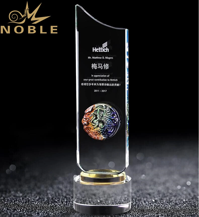 High Quality Custom Luxury Liu Li Crystal Trophy 1