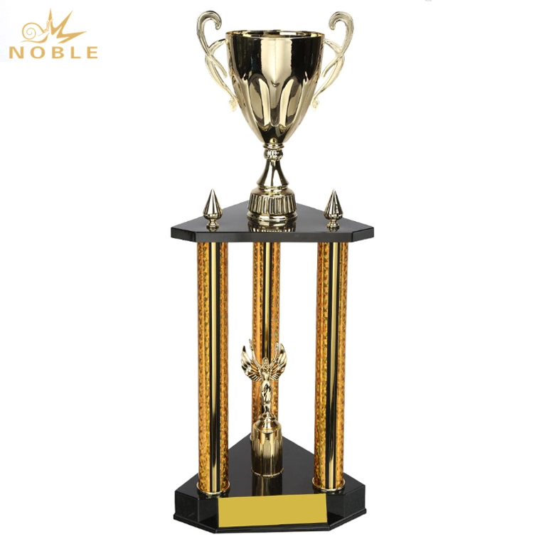 Popular New Design Hot Selling Metal Large Cup Trophy 1