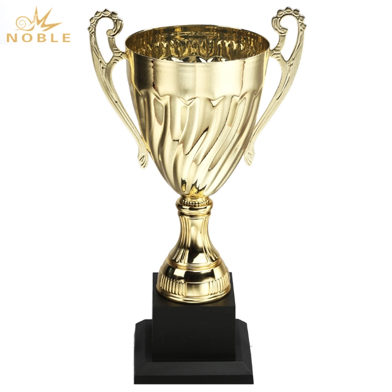 High Quality Sports Metal Cup Trophy with Plastic Base 1