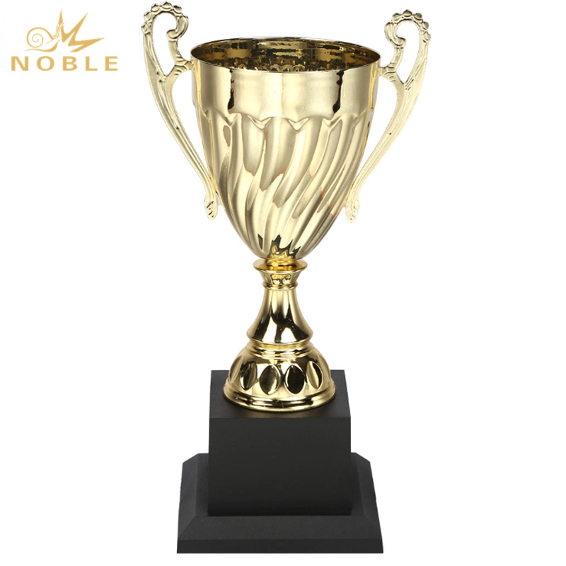 New Design Metal Cup Trophy with Black Base 1