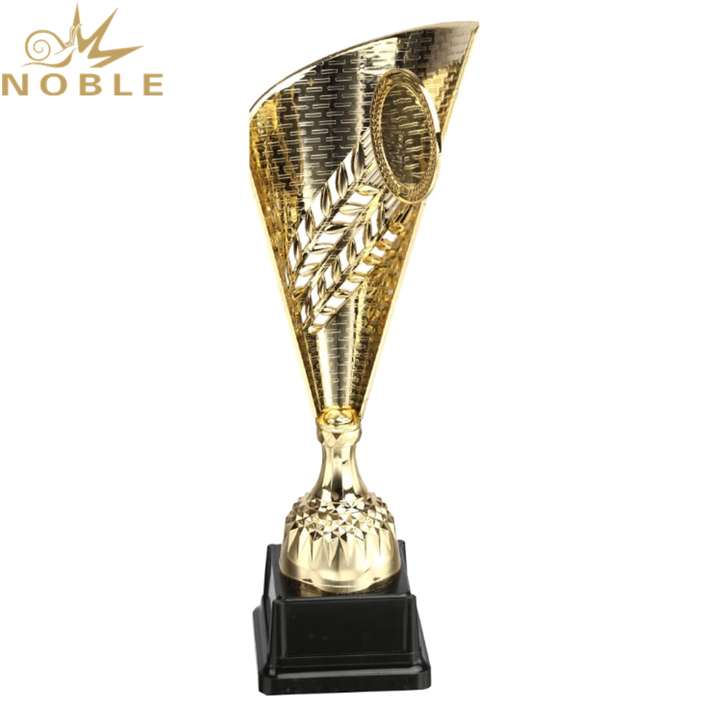 High Quality New Design Custom Cheap Price Plastic School Student Cup Trophy 1