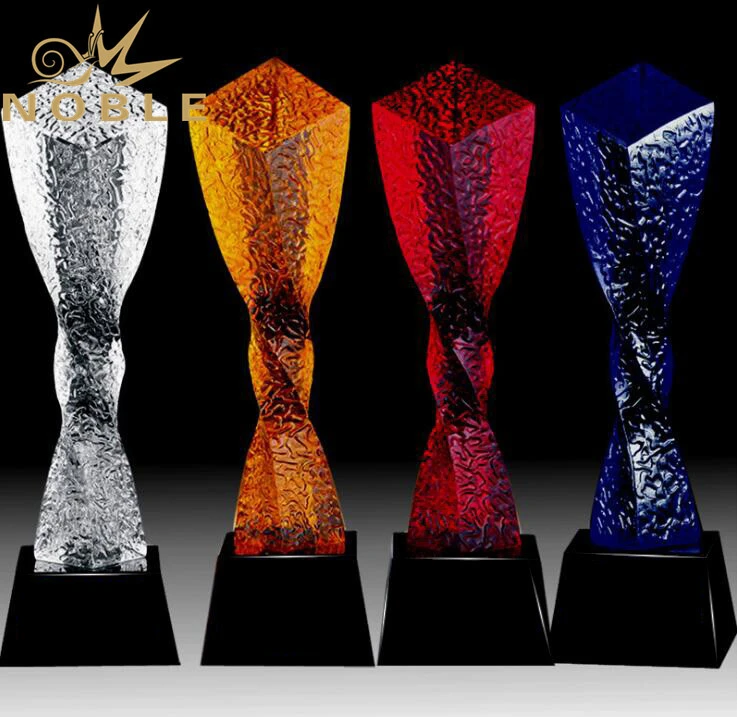 High Quality New Design Twisted Colorful Crystal Column Award Trophy 1