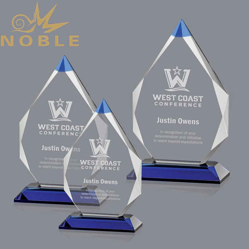 2020 New Design Blue Custom Crystal Diamond Plaque Trophy 1