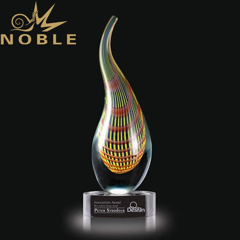Noble High Quality Custom Engraving Hand Blown Art Glass Award Trophy 1