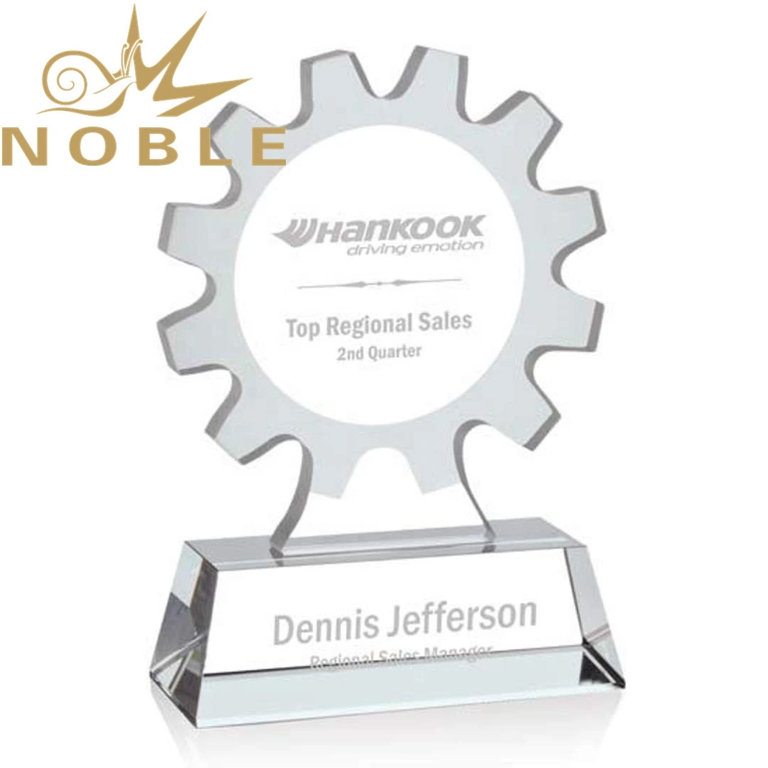 New Design Custom Optical Crystal Gear Award 1