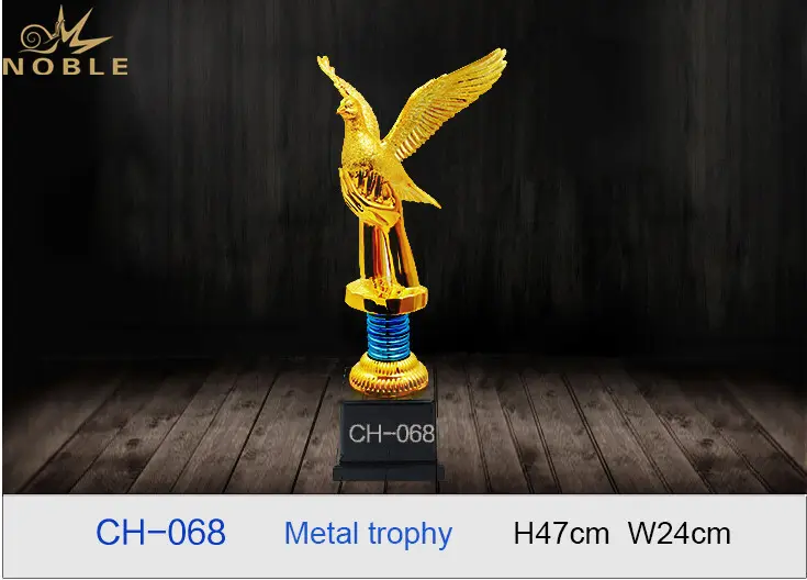 Noble Awards Breathable Personalized Metal trophies with Gift Box For Awards 2
