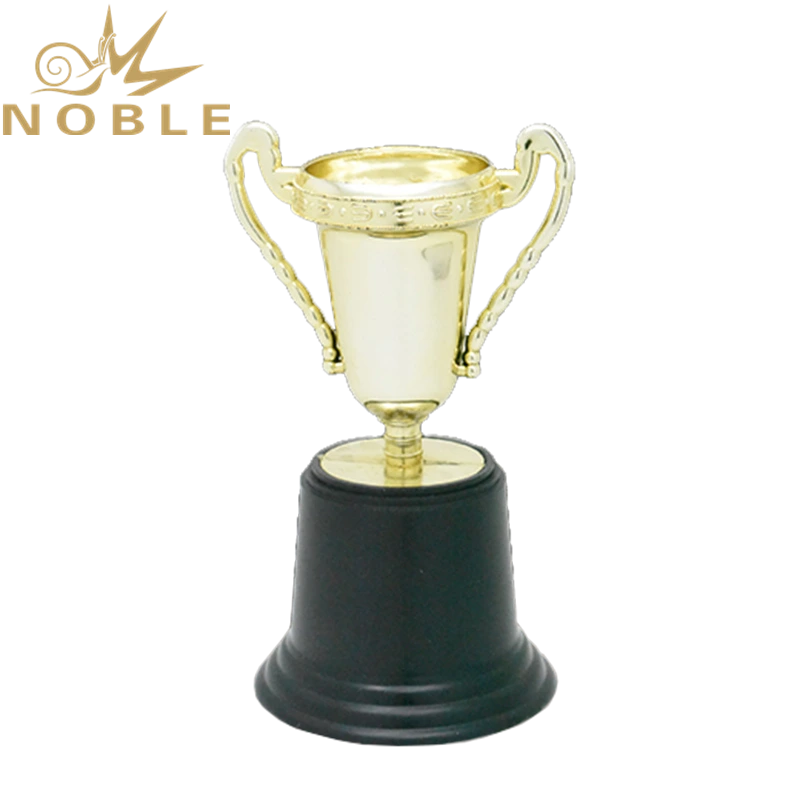 High Quality Cheap Stock Plastic Trophy 1