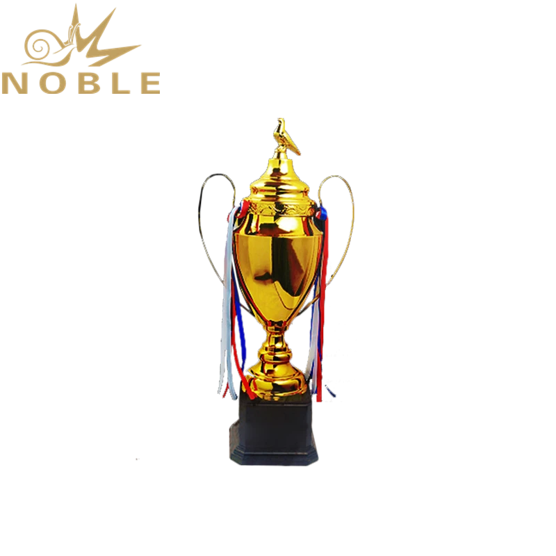 Wholesale Professional Manufacturer High Quality Metal Cup Trophy with Pigeon Figurine 1