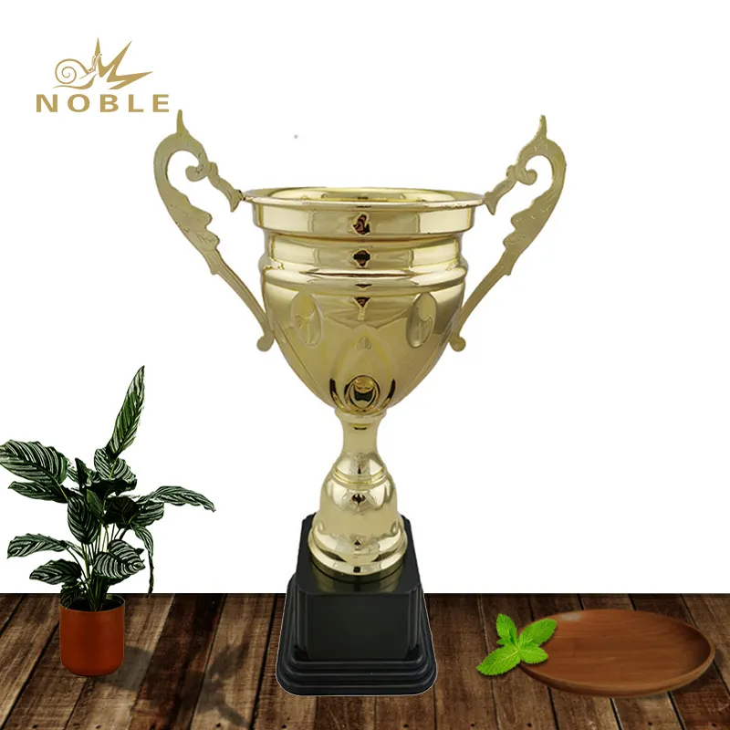 latest metal cup trophy metal customization For Sport games 4