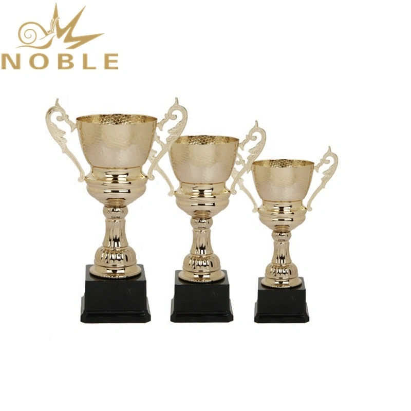 New Design Metal Sports Golf Cup Trophy 1
