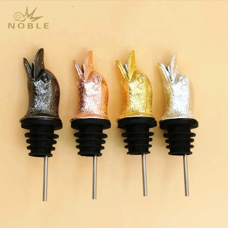 2021 New Design Hot selling Custom Animal Figurine Metal Duck Head Wine Pourer 1