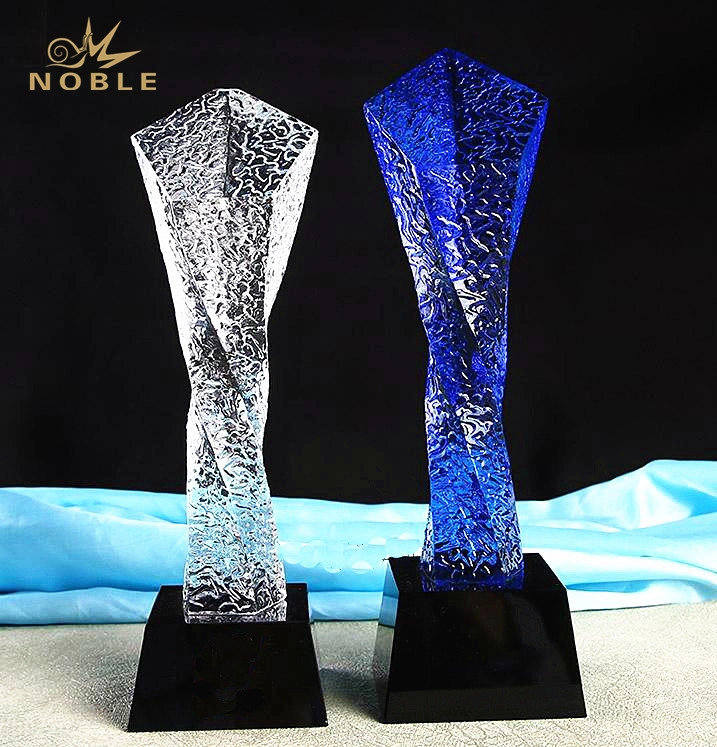 New Design Etched Colored Crystal Twisted Column Trophy 1