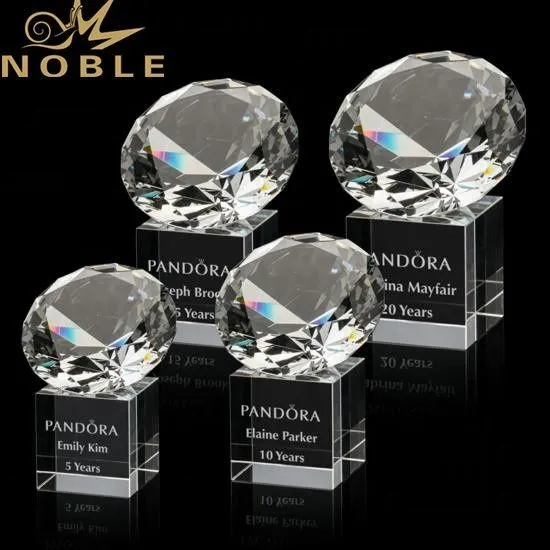 High quality free engraving souvenir gift custom diamond crystal trophy 1