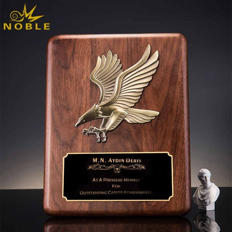 Custom new design Solid wooden metal eagle wood plaque trophy for America 1