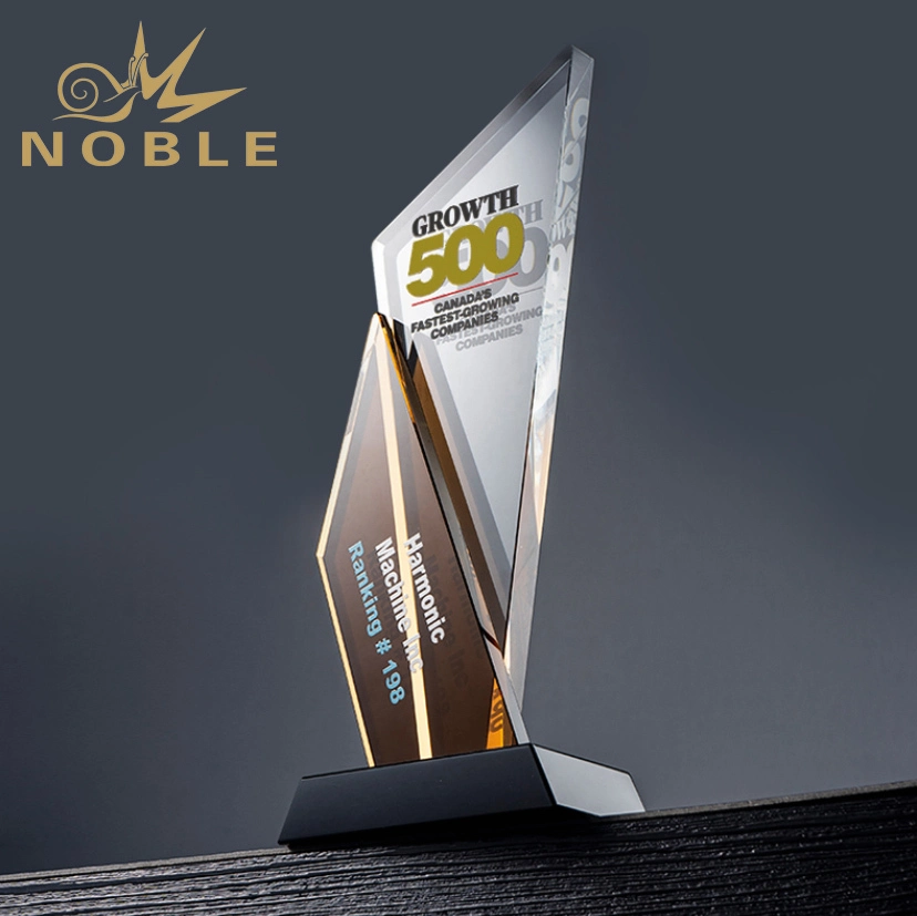 New Arrival Hot Selling Custom UV Printing Crystal Souvenir Trophy 1