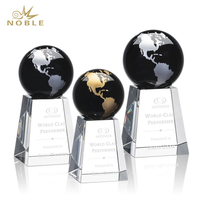 Best Selling Universal Heathcote Award Custom Crystal Globe Trophy 1