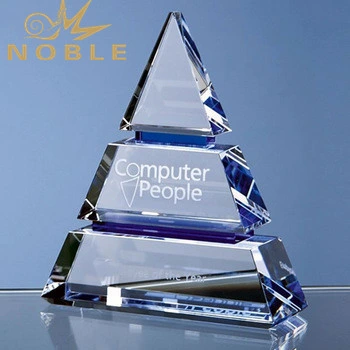 New Design custom engraving Crystal Pyramid Trophy 1