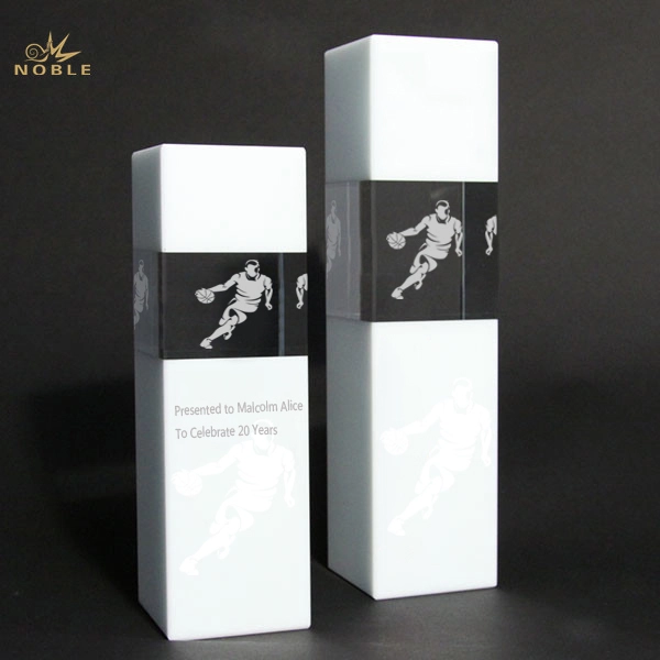 Custom Engraving Crystal Cube Trophy for 3D Laser Engraving 1