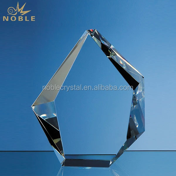 Cheap China Crystal Hand Trophy 1