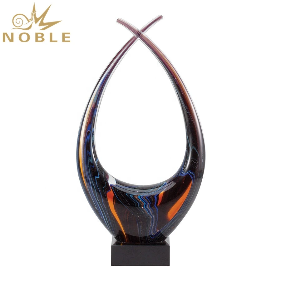 Wholesale high quality new design Crystal home decoration souvenir gift Custom Art glass trophy 1