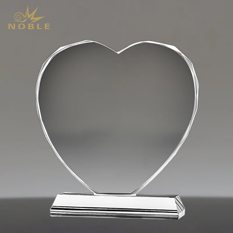 High Quality Stock Cheap Award Blank Crystal Heart Trophy 1
