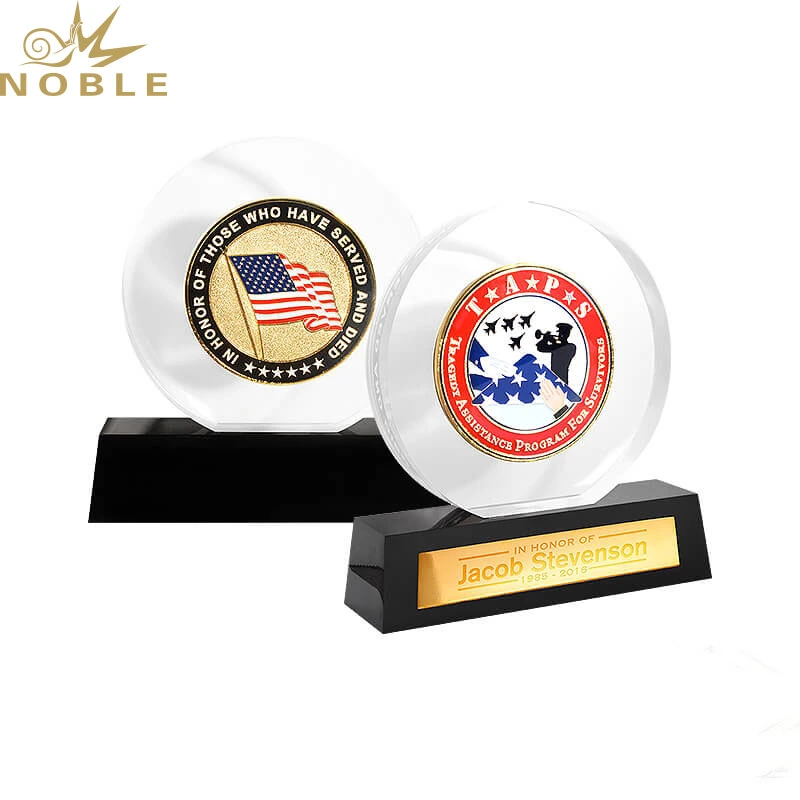 Luxury Design High Quality Acrylic Plaque Trophy Custom Lucite Coin Embedment Award 1
