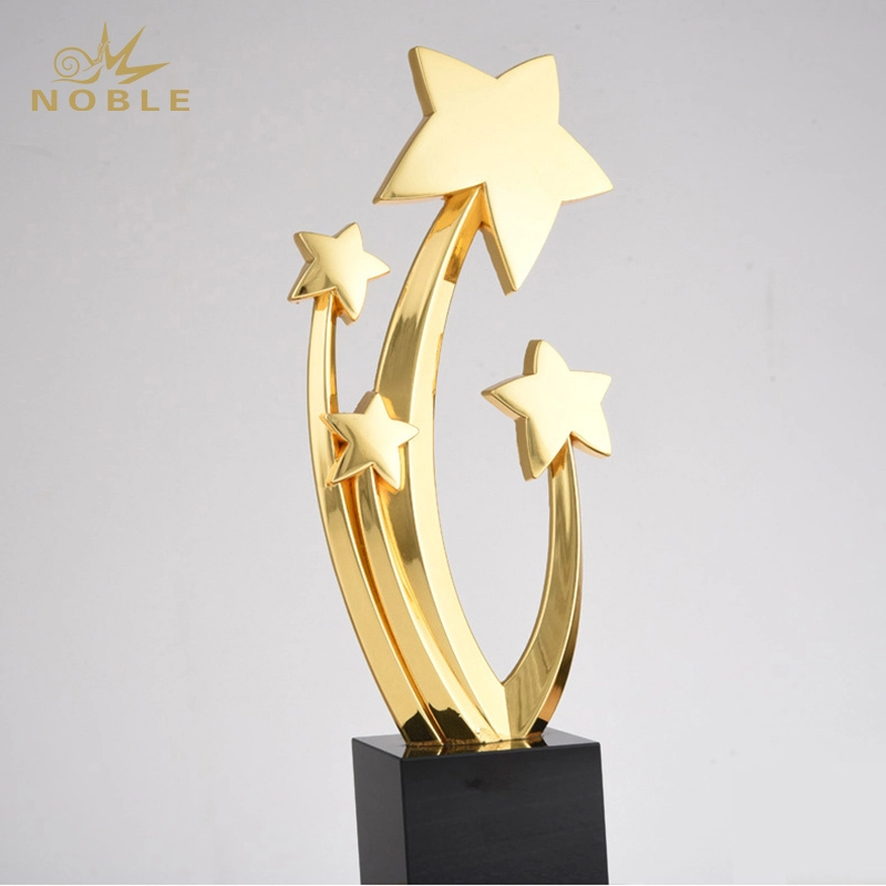 Custom Engraving Free Mold Gold Metal Star Trophy with Crystal Base 1