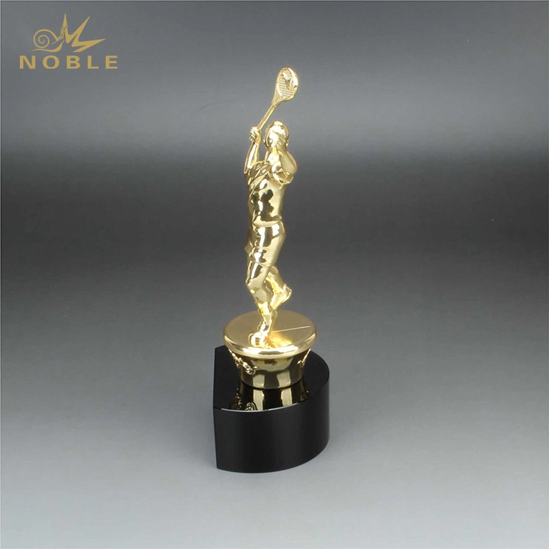 Free Mold Metal Sports Figurine Award Custom Engraving Metal Badminton Champion Trophy 1