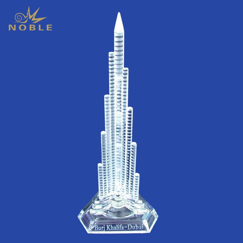 Dubai Famous Landmark Tourist Souvenir Gift Crystal Replica Burj Khalifa 3D Crystal Khalifa Tower 1