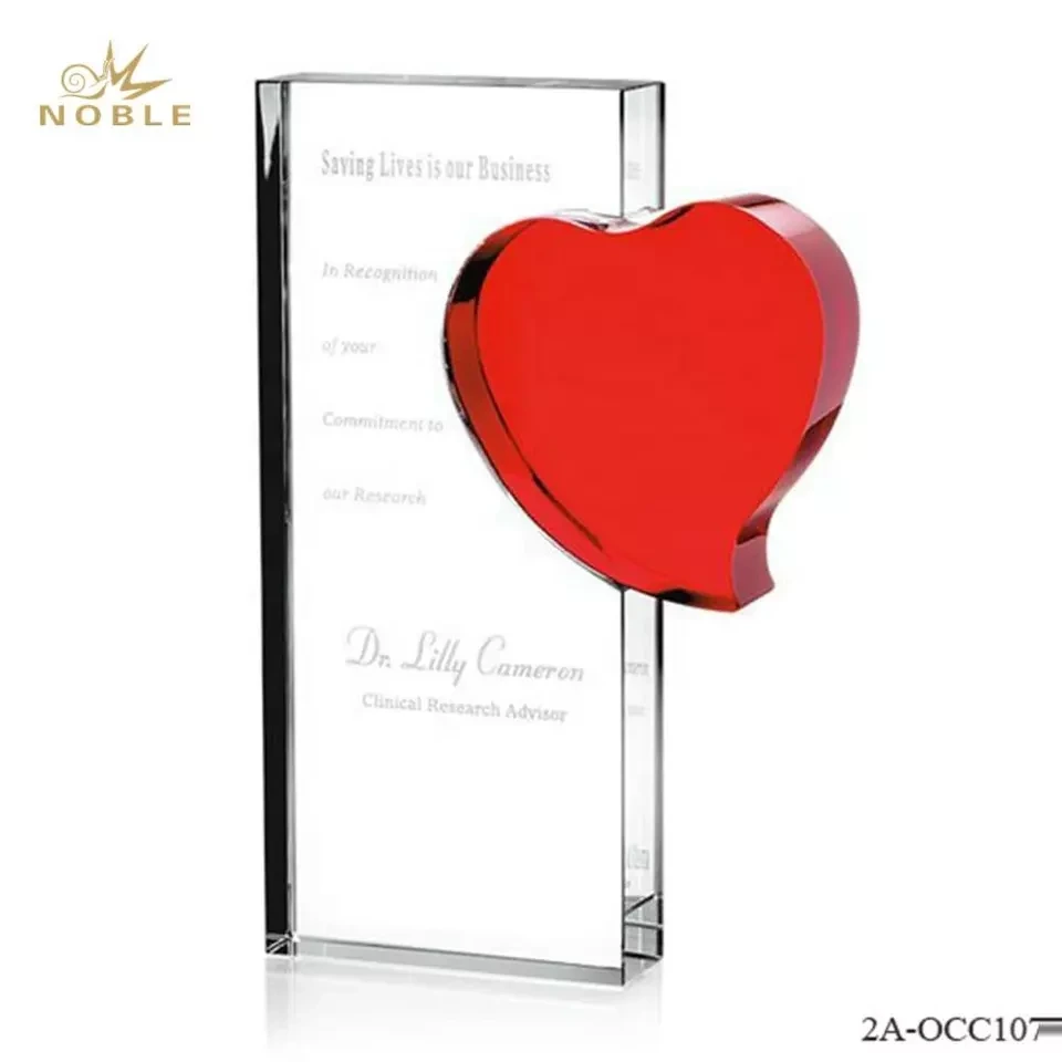 Wholesale Custom Crystal Red Heart Award Crystal Trophy 1
