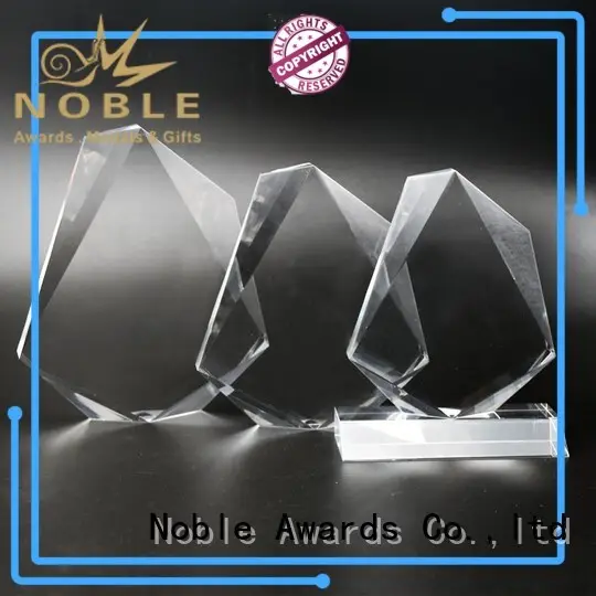 Noble Awards cheap custom shape Custom made Clear Building Reflection Acrylic Award with Wood Base with Gift Box For Awards 1