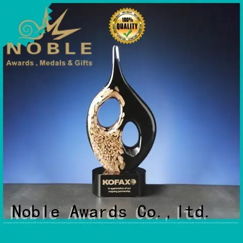 Noble Awards crystal Art glass trophies buy now For Sport games 1