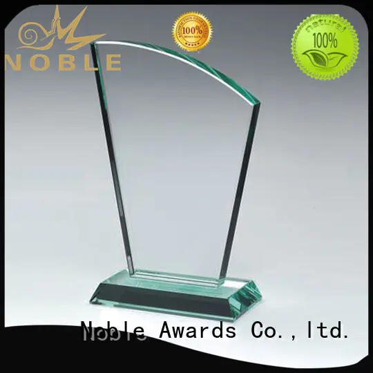 Noble Awards at discount Crystal Trophy Award free sample For Gift 1
