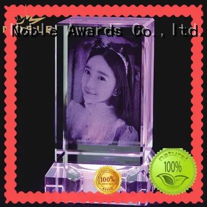 Noble Awards durable Crystal trophies free sample For Sport games1 1