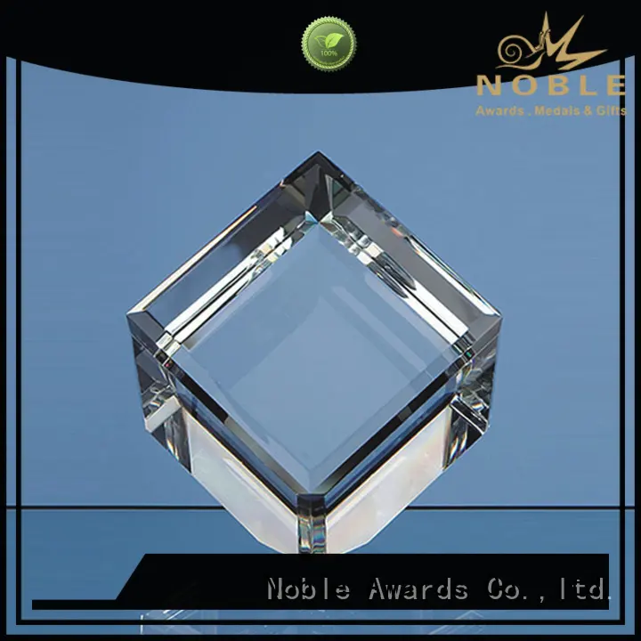 Noble Awards Crystal Souvenir gifts with Gift Box For Gift1 1