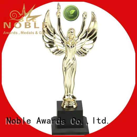 Noble Awards Transparent glass trophy OEM For Sport games 1