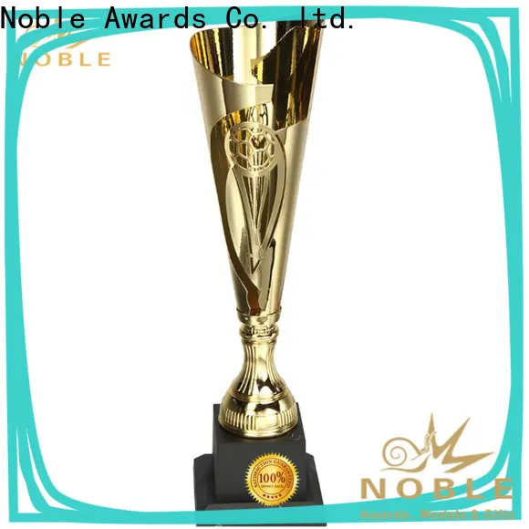 latest Personalized Metal trophies Gift Box with Gift Box For Awards 1