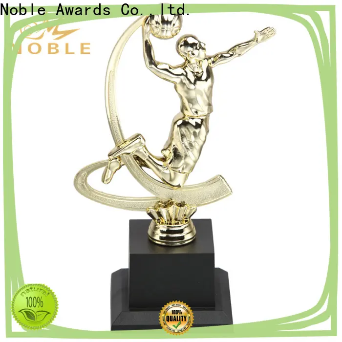 Noble Awards Transparent glass trophy free sample For Gift 1