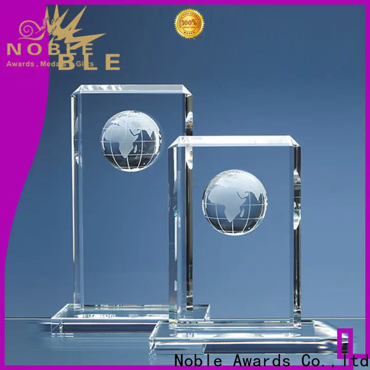 Noble Awards jade crystal large glass trophy bulk production For Gift 1
