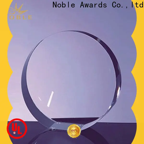 Noble Awards jade crystal glass apple trophy supplier For Sport games 1