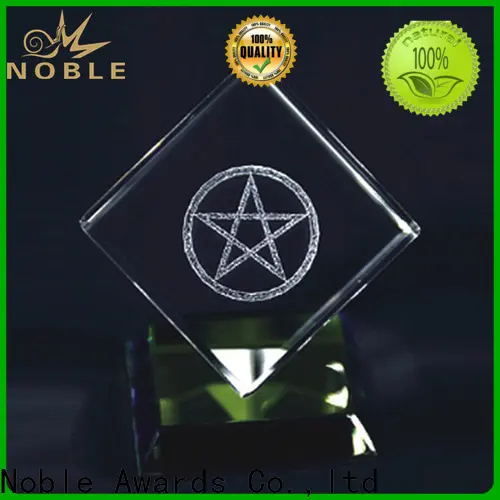 Noble Awards funky glass awards supplier customization For Sport games 1