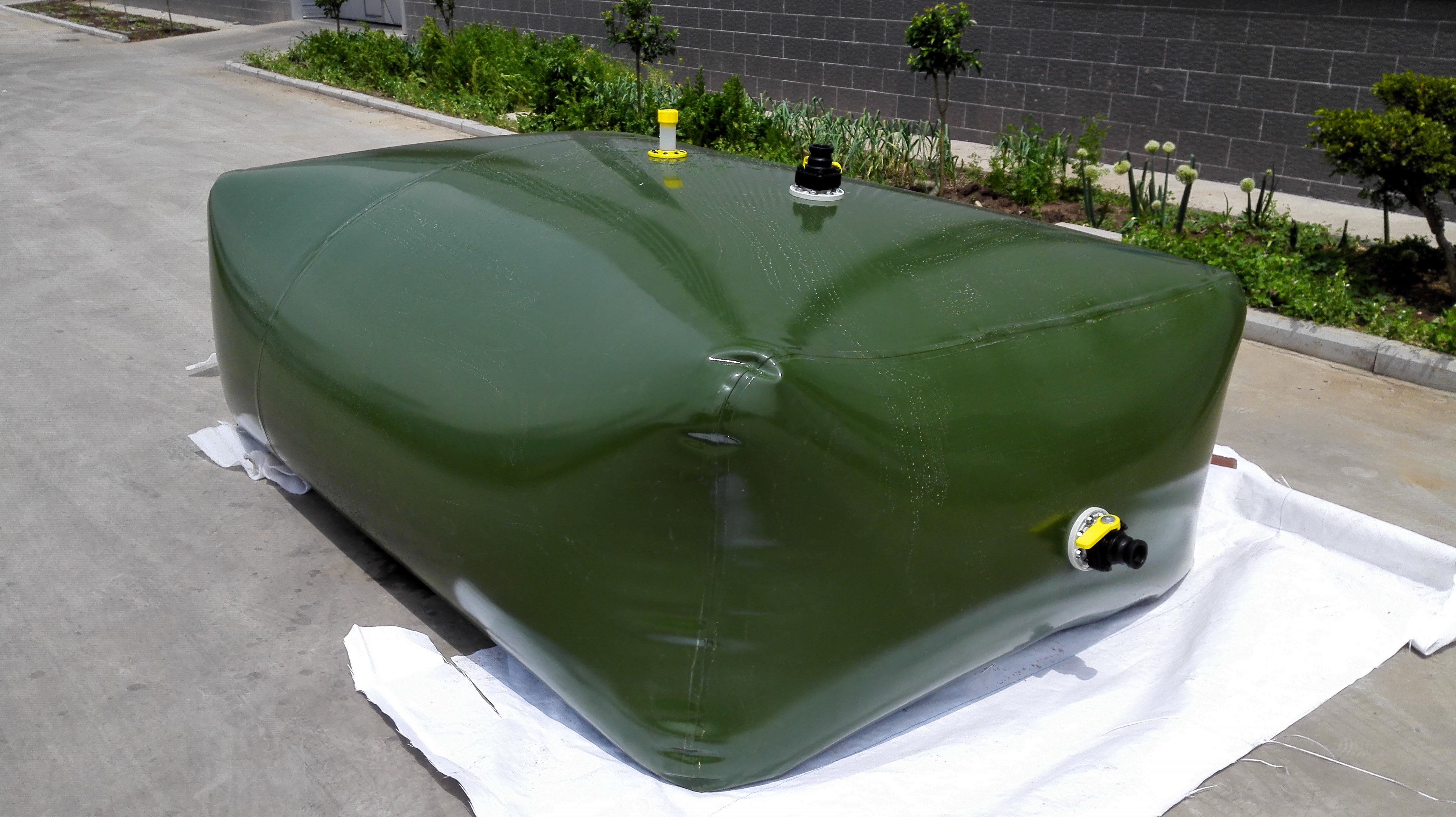WOLIZE - Agriculture Irrigation Emergency Flexible Portable Collapsible PVC/TPU Inflatable Water Storage Tank FLEXITANK 9